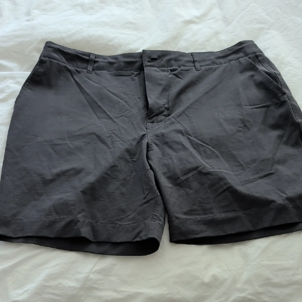 Faherty Charcoal Flat Front Shorts